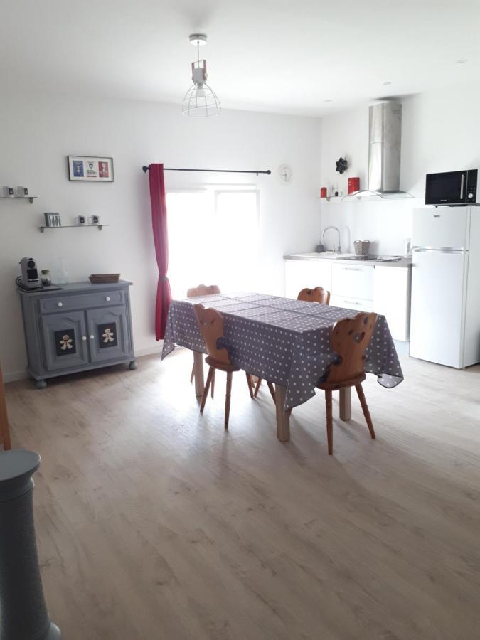 Gite Amanala Poitou Saint-Genest-d'Ambiere Eksteriør billede